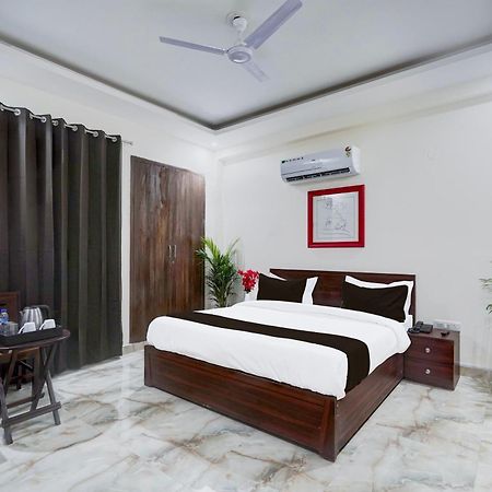 Townhouse Delight Inn Gurgaon Ngoại thất bức ảnh