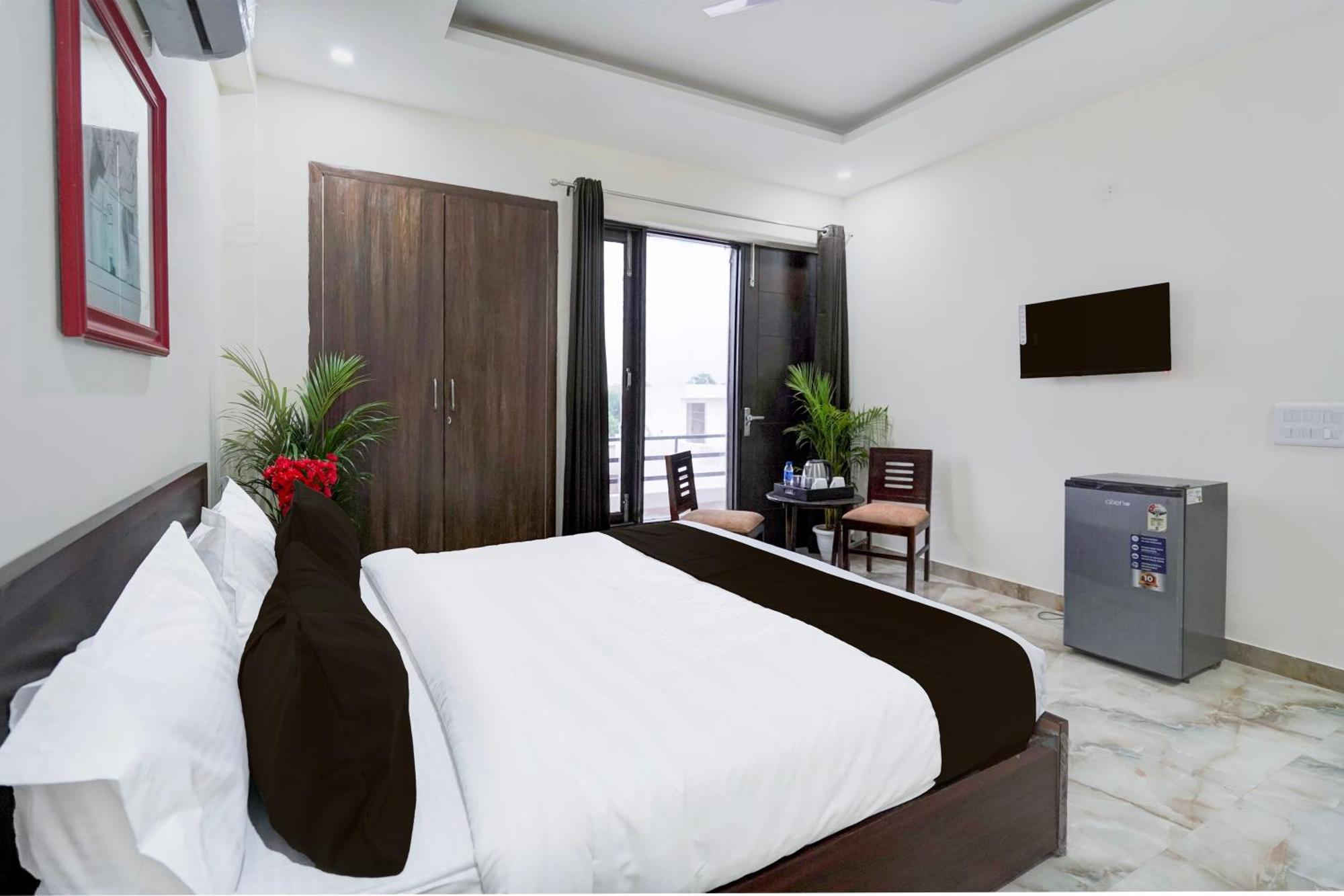Townhouse Delight Inn Gurgaon Ngoại thất bức ảnh