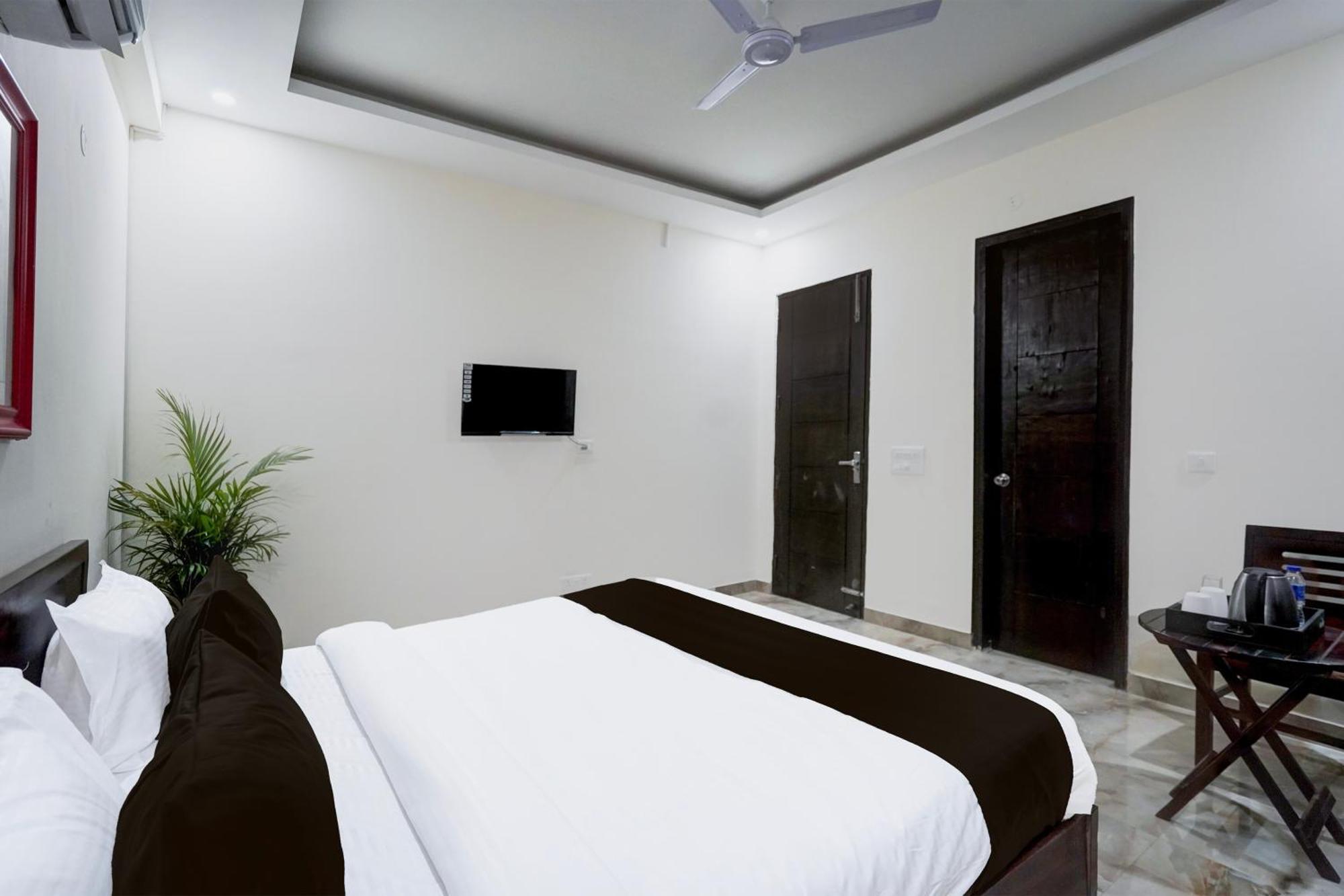 Townhouse Delight Inn Gurgaon Ngoại thất bức ảnh